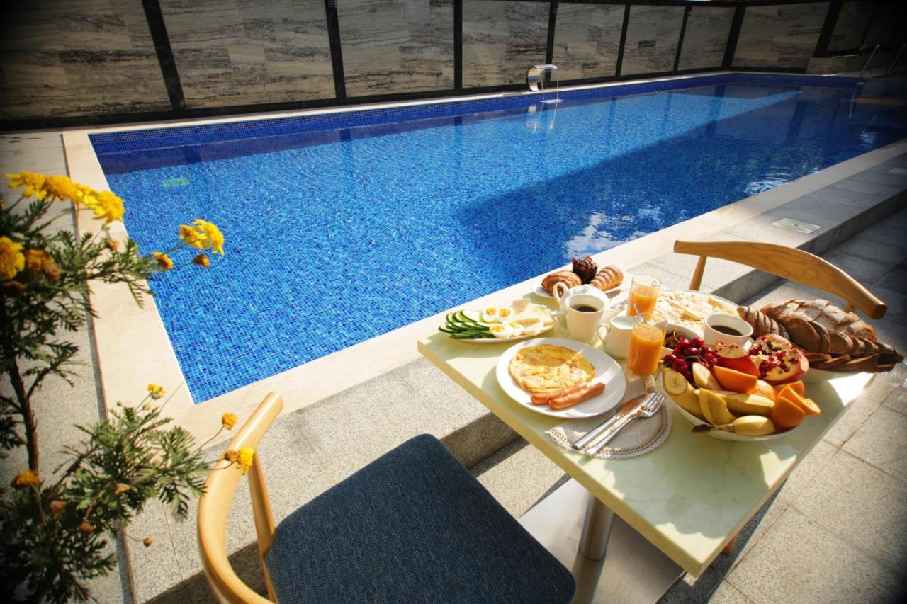 Chveni Ezo Boutique Hotel Kobuleti Exterior photo